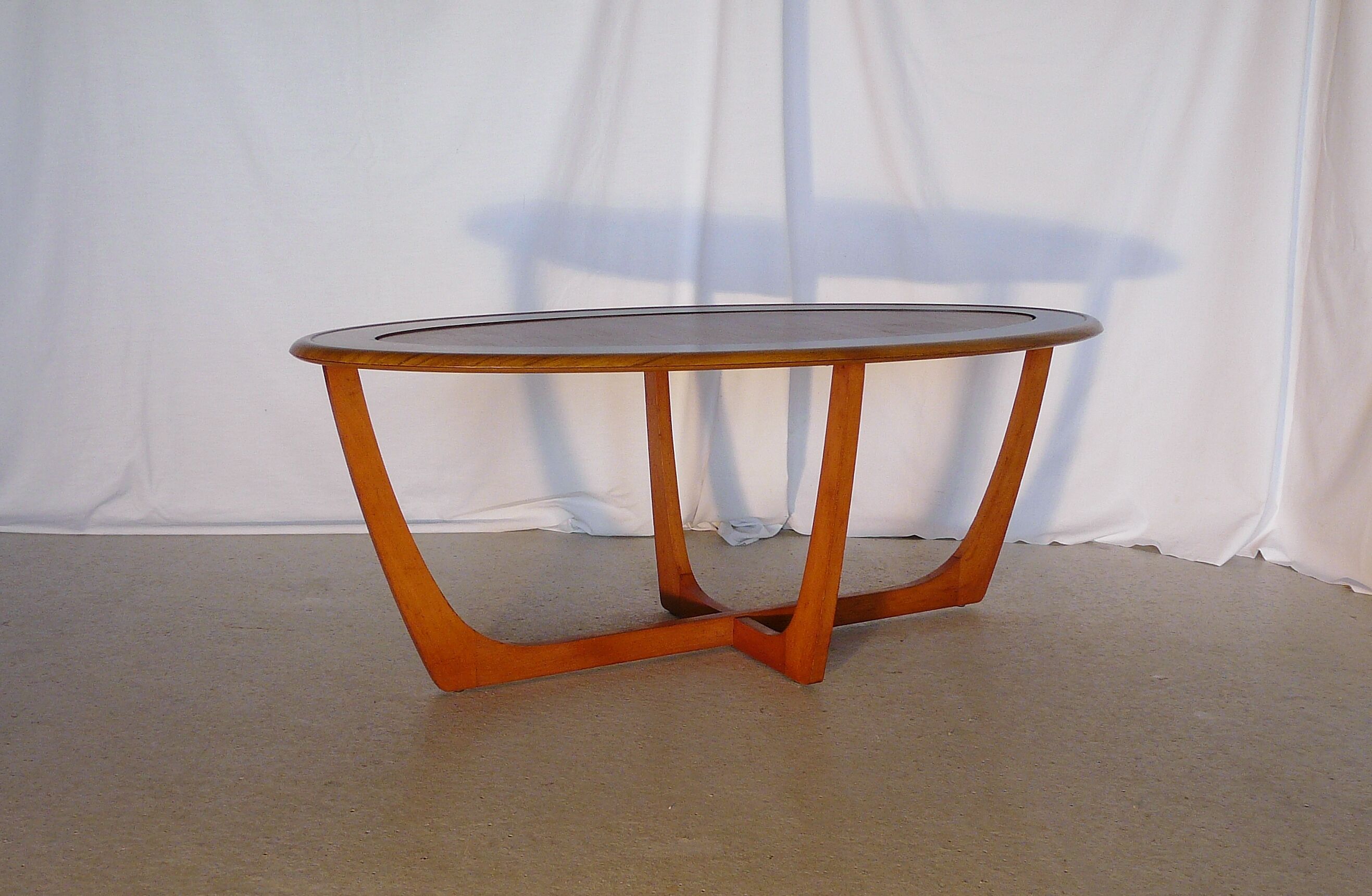 Scandinavian design oval coffee table
