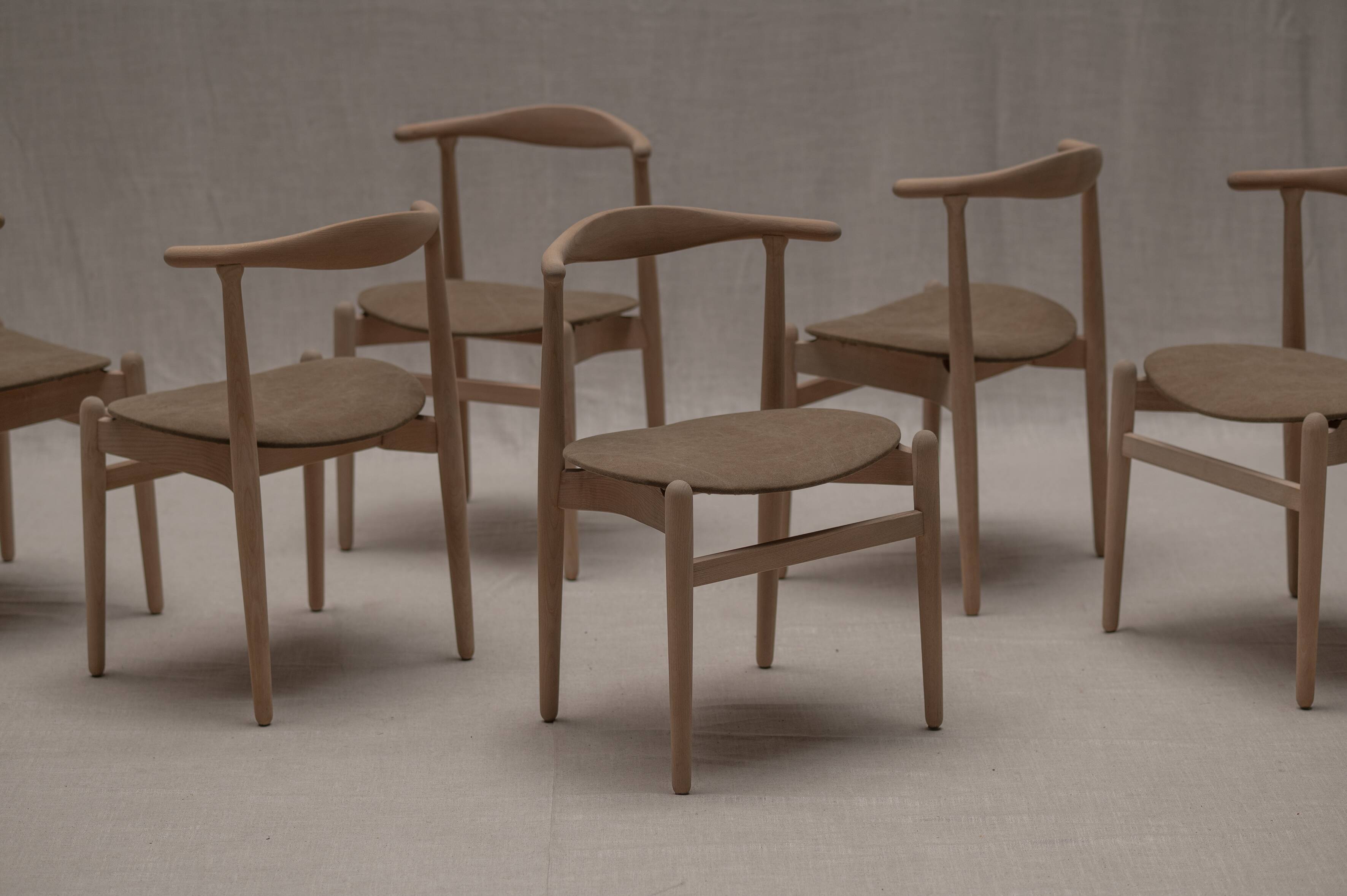 Model FH 1934 dining chairs by Hans J. Wegner
