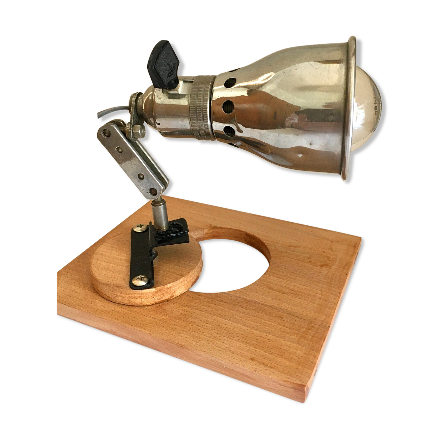 1950 singer mark spot lamp