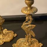 Paire d’anciens bougeoirs en bronze