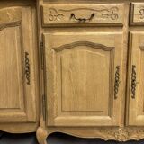 Oak buffet with marquetry