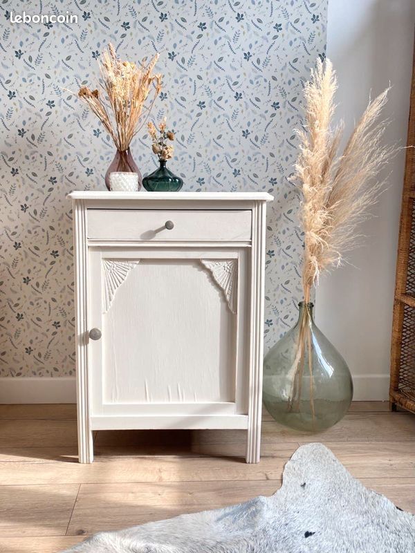 Art deco confectionery 1920s