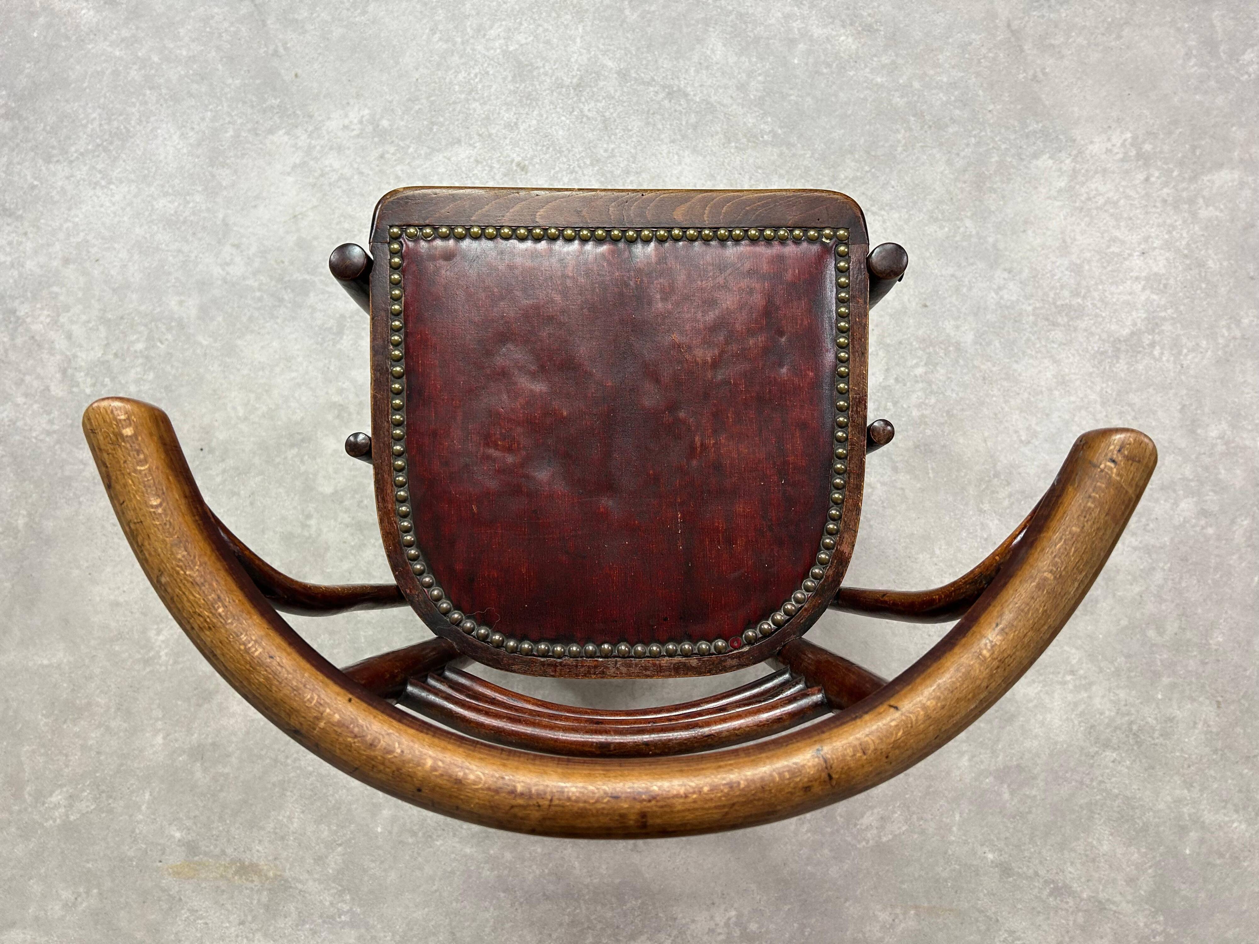 Chairs in the Jugendstil style of Josef Hoffmann
