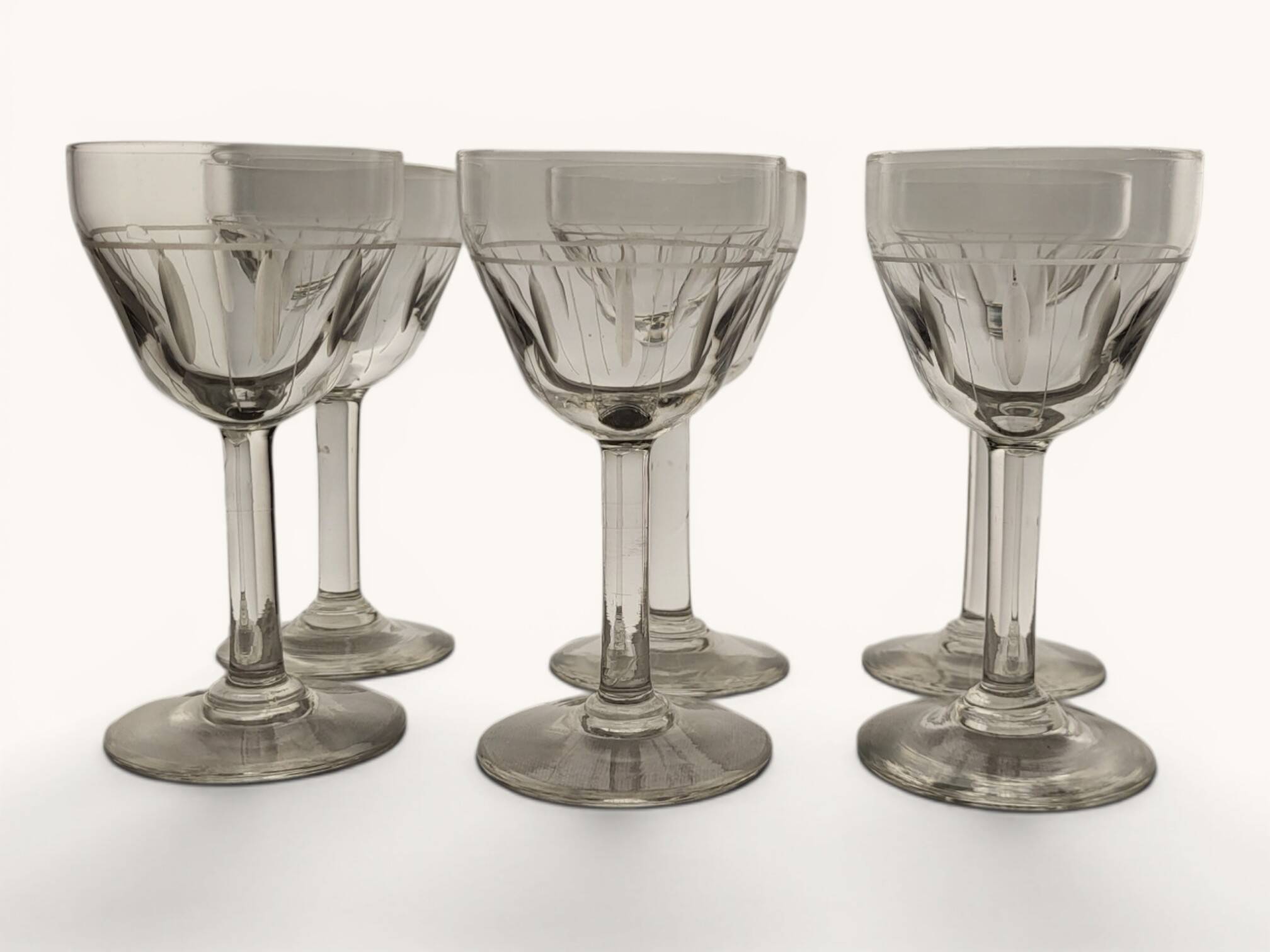 24-piece Art Deco glassware set