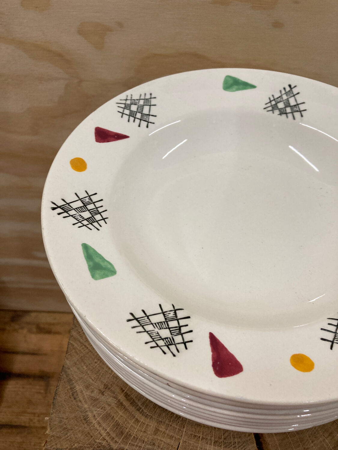 10 soup plates 1960/1970 vintage Gien model Montbouy