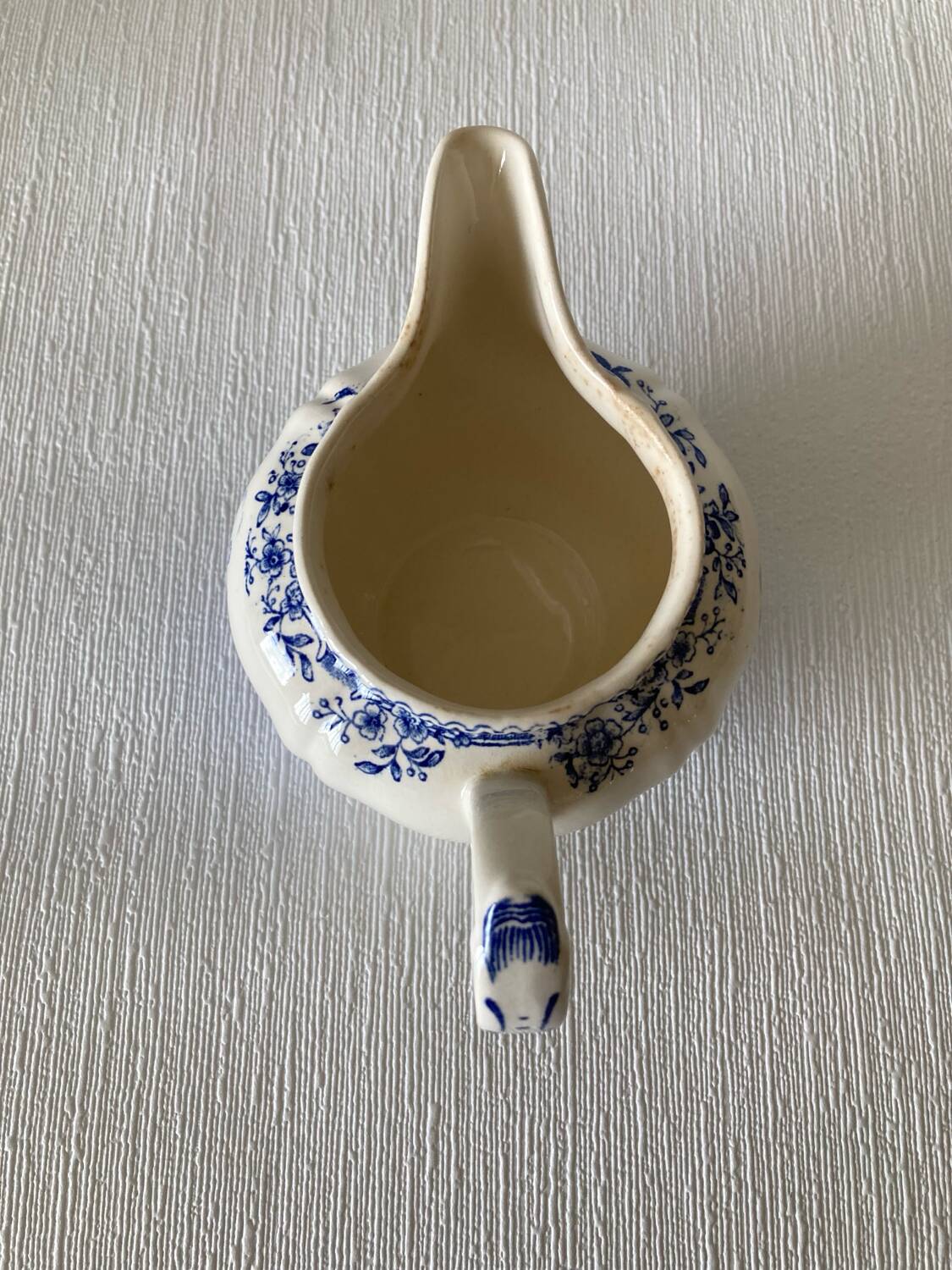 Small Villeroy and Boch Burgenland blue creamer