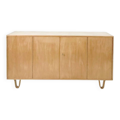 Buffet Pastoe DB02 par Cees Braakman – série Bouleau