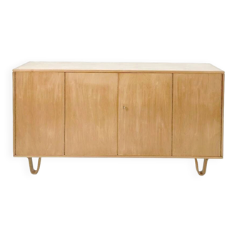 Pastoe DB02 sideboard by Cees Braakman – Birch series