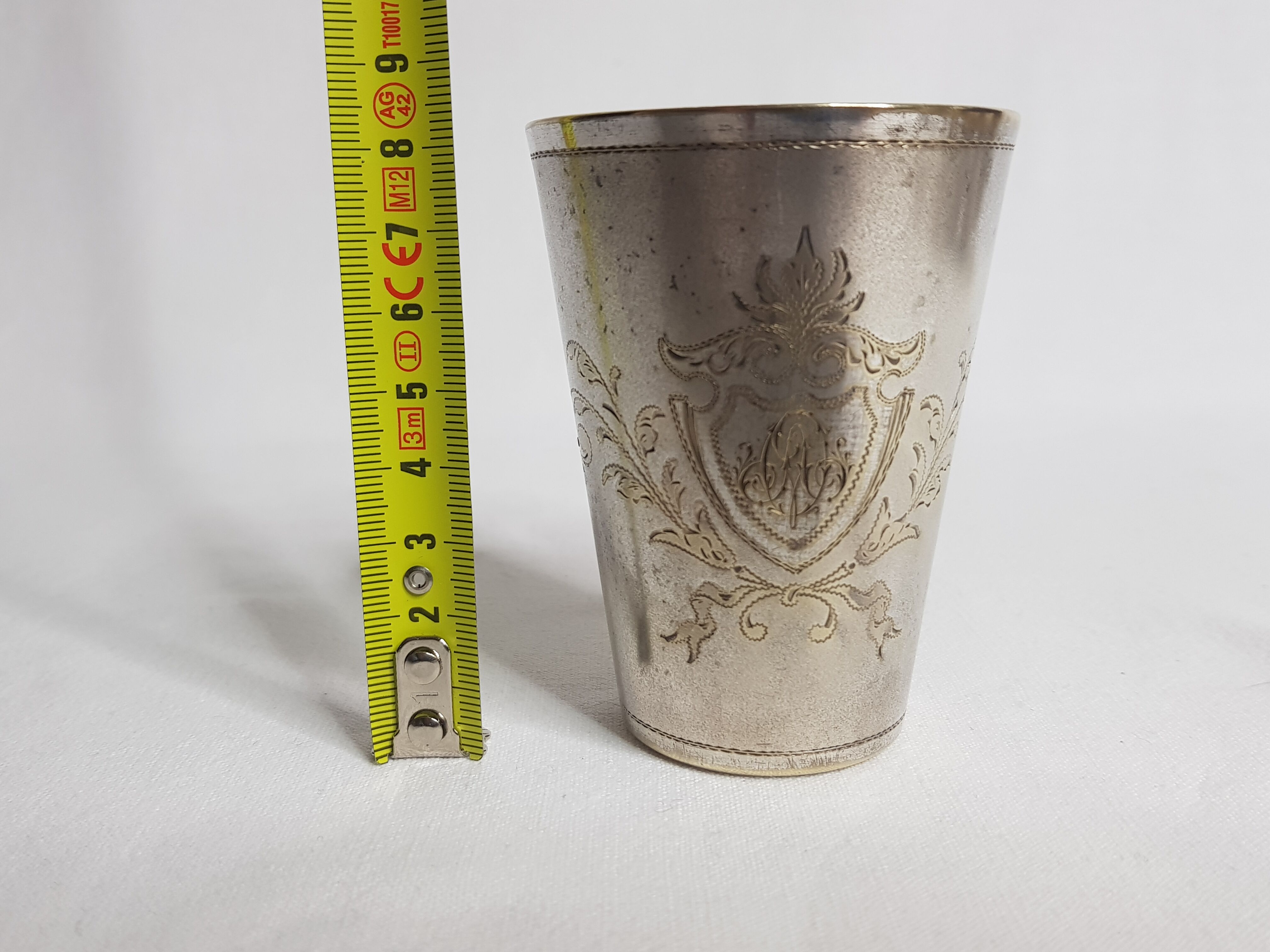 Louis XV-style old silver metal timbale, monogrammed "OA"