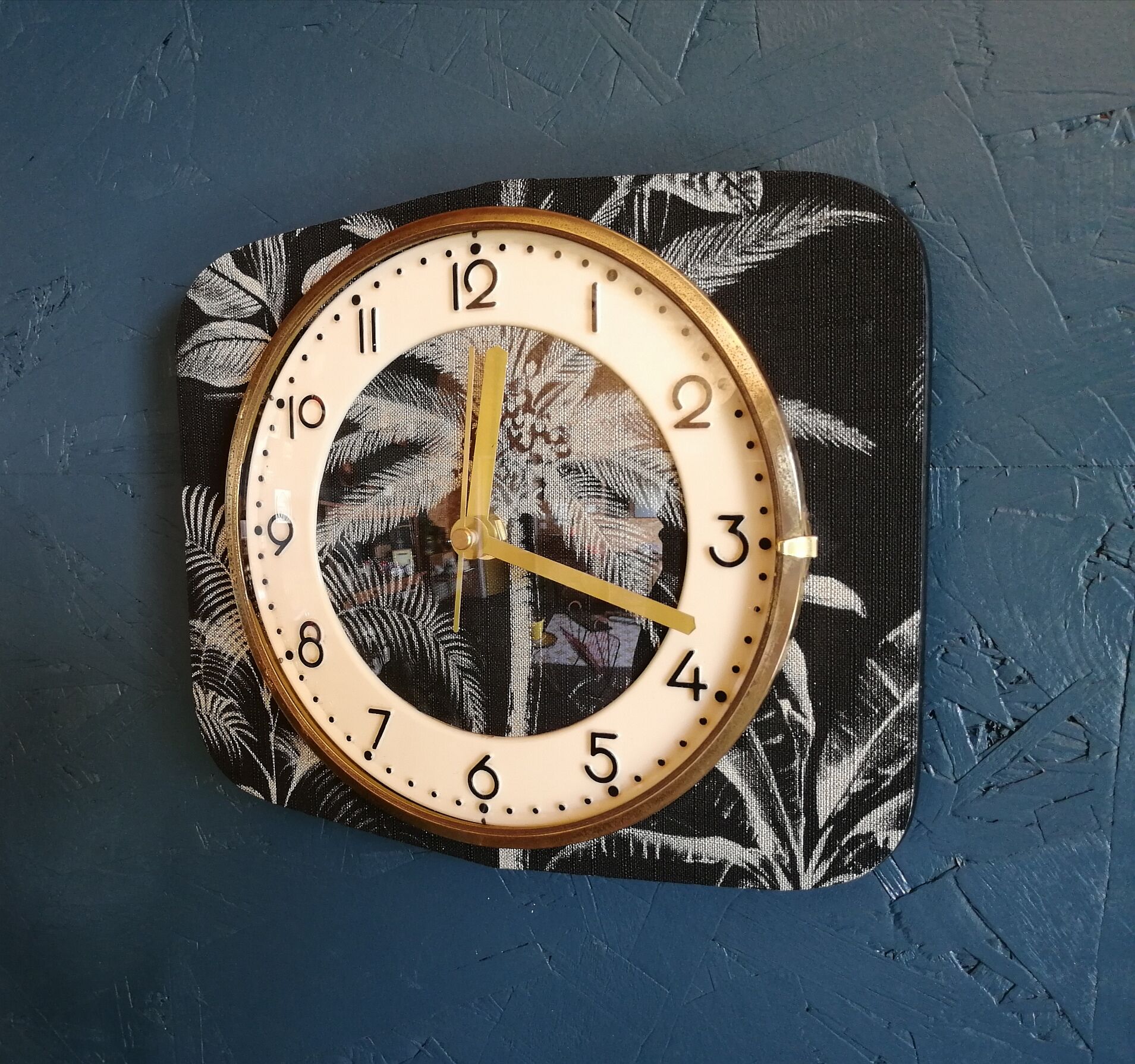 Vintage clock rectangular silent wall clock "palm tree"