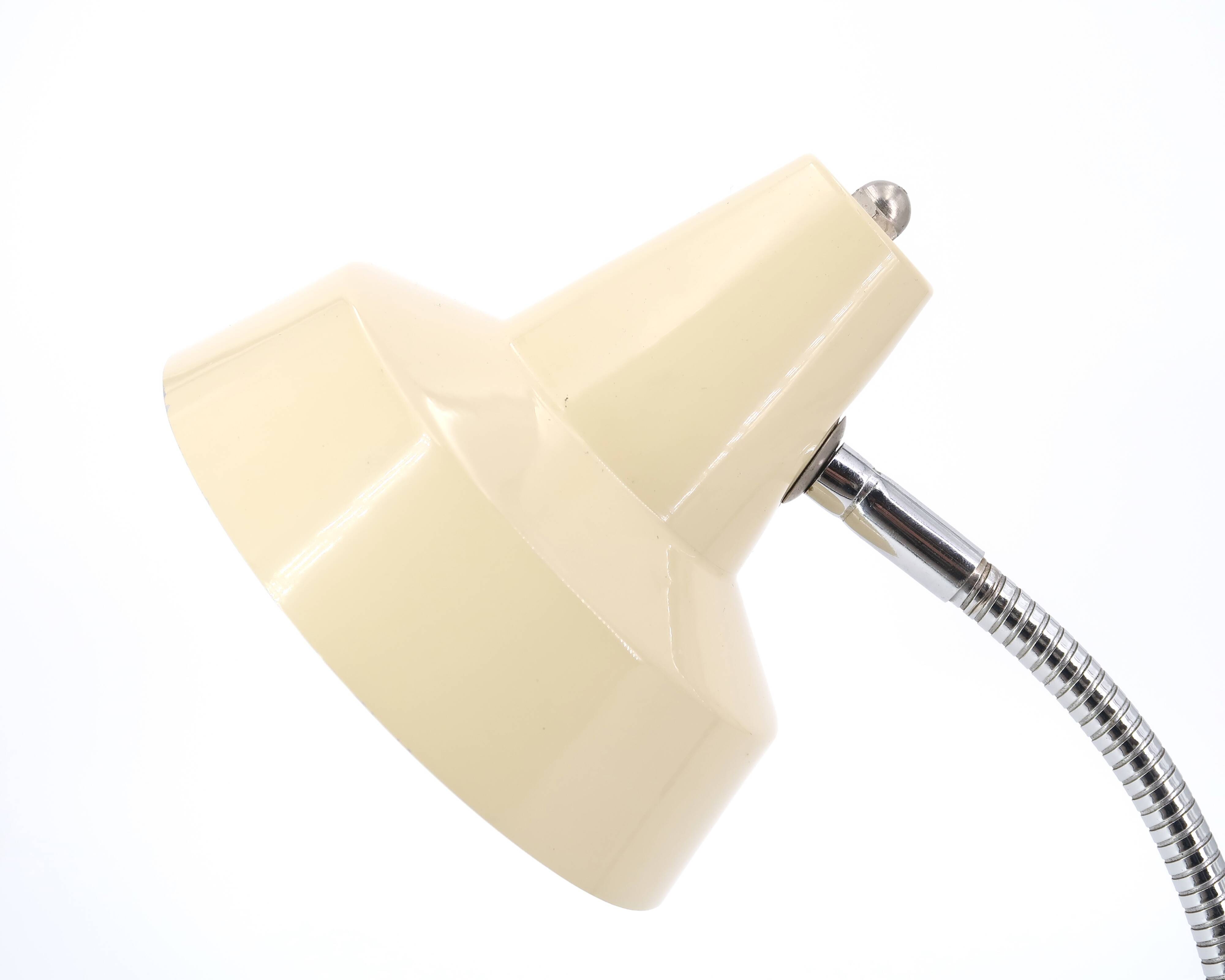 Beige articulated metal desk lamp, 1950s