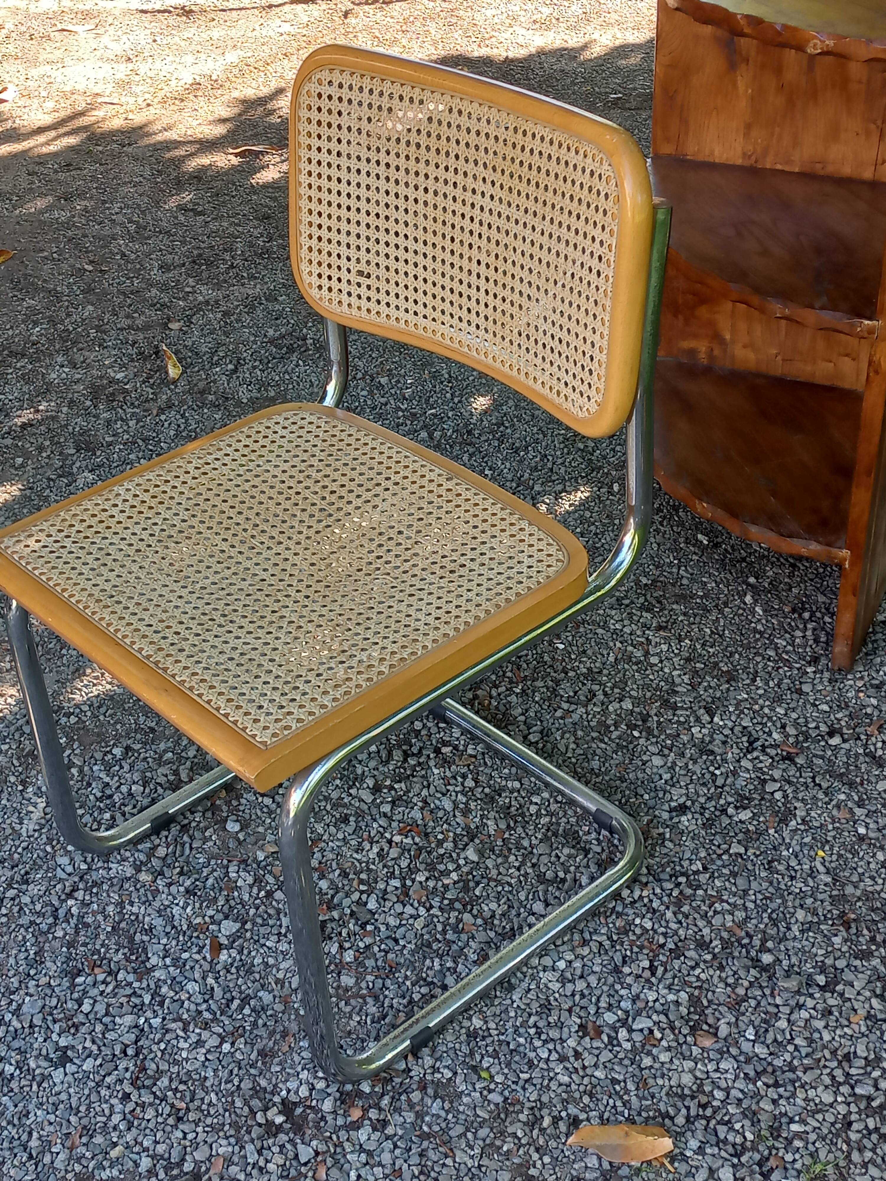 Chair Marcel Breuer cesca B32