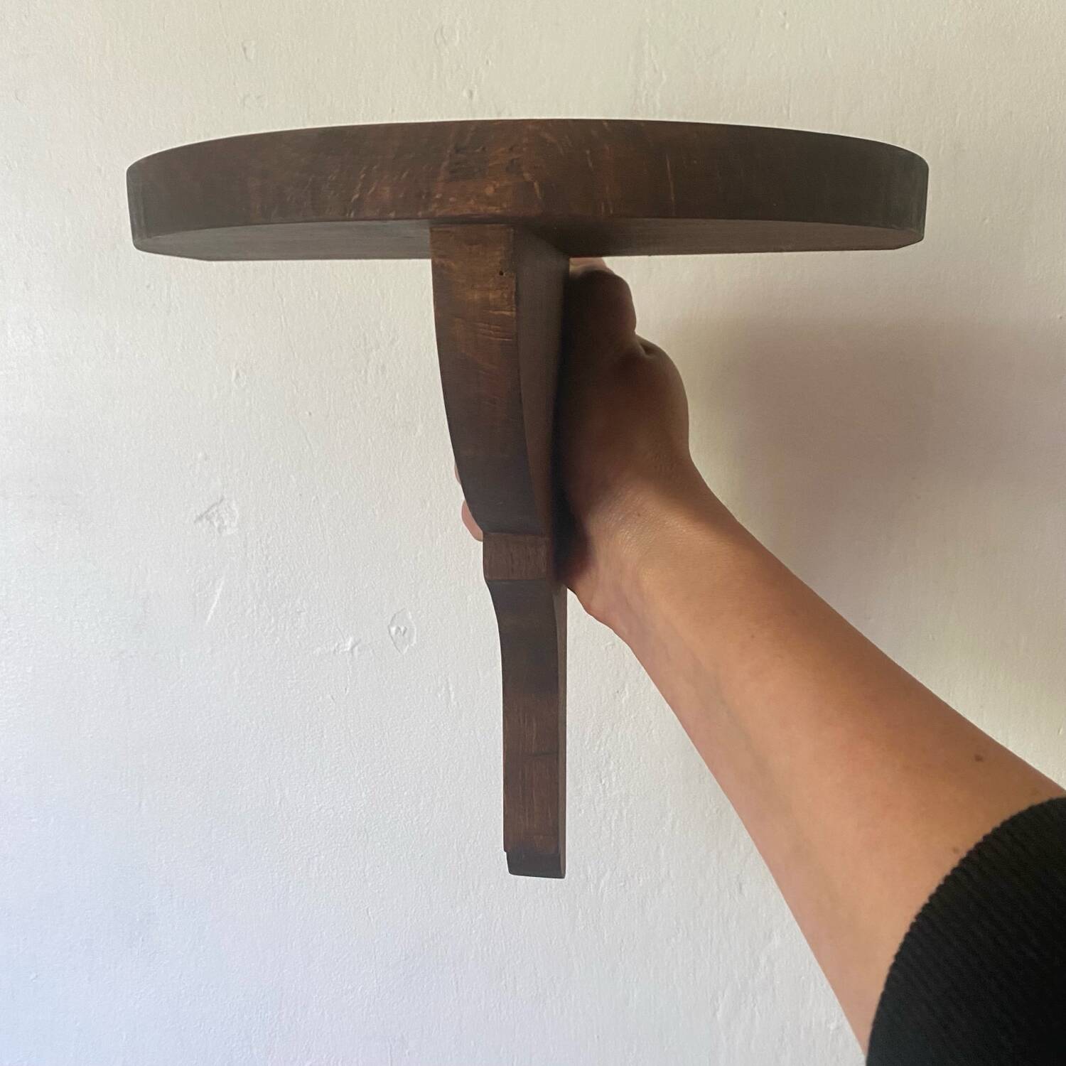 Half-moon wall shelves