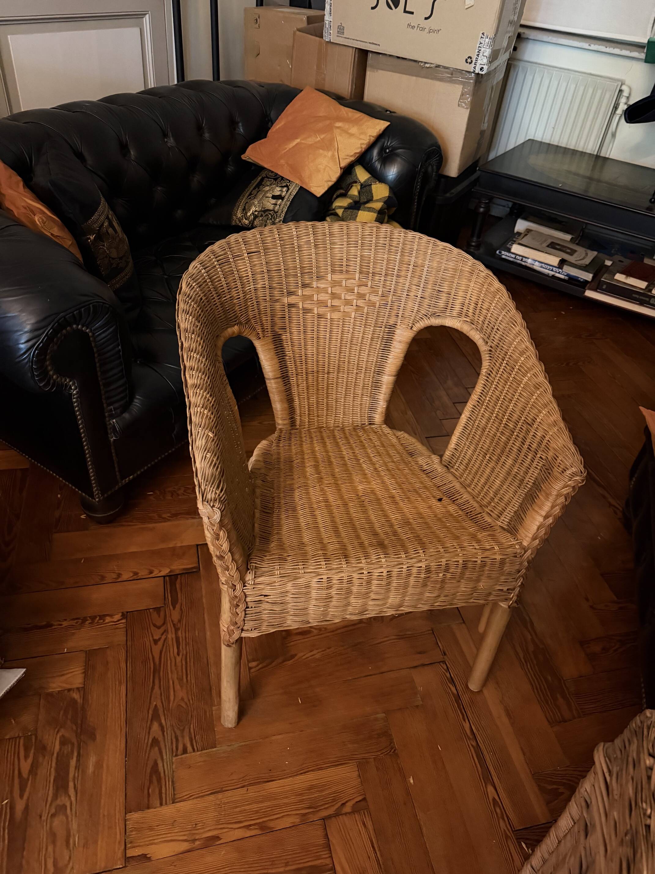 Natural wicker/rattan armchair