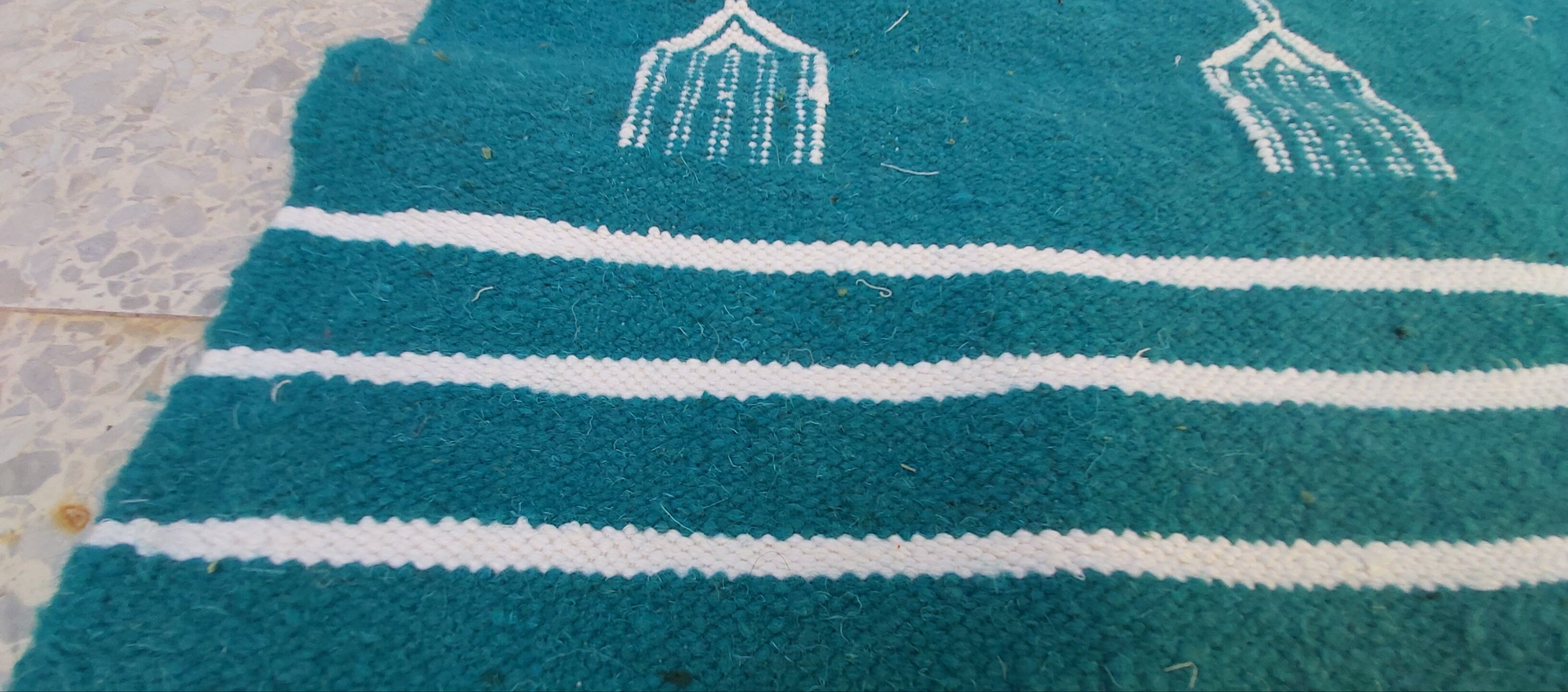 Handmade blue and white kilim rug in pure wool 110x60