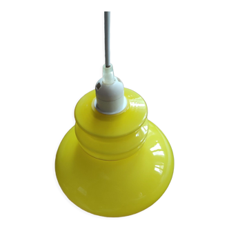 Suspension opaline