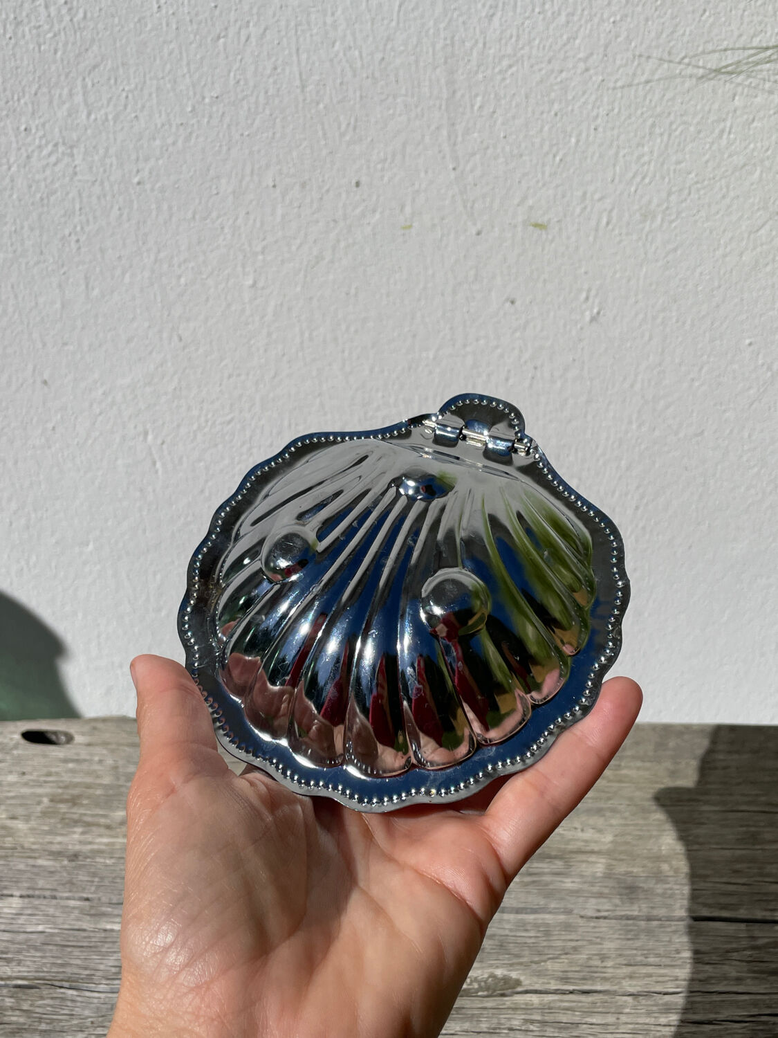 Metal butter dish shell