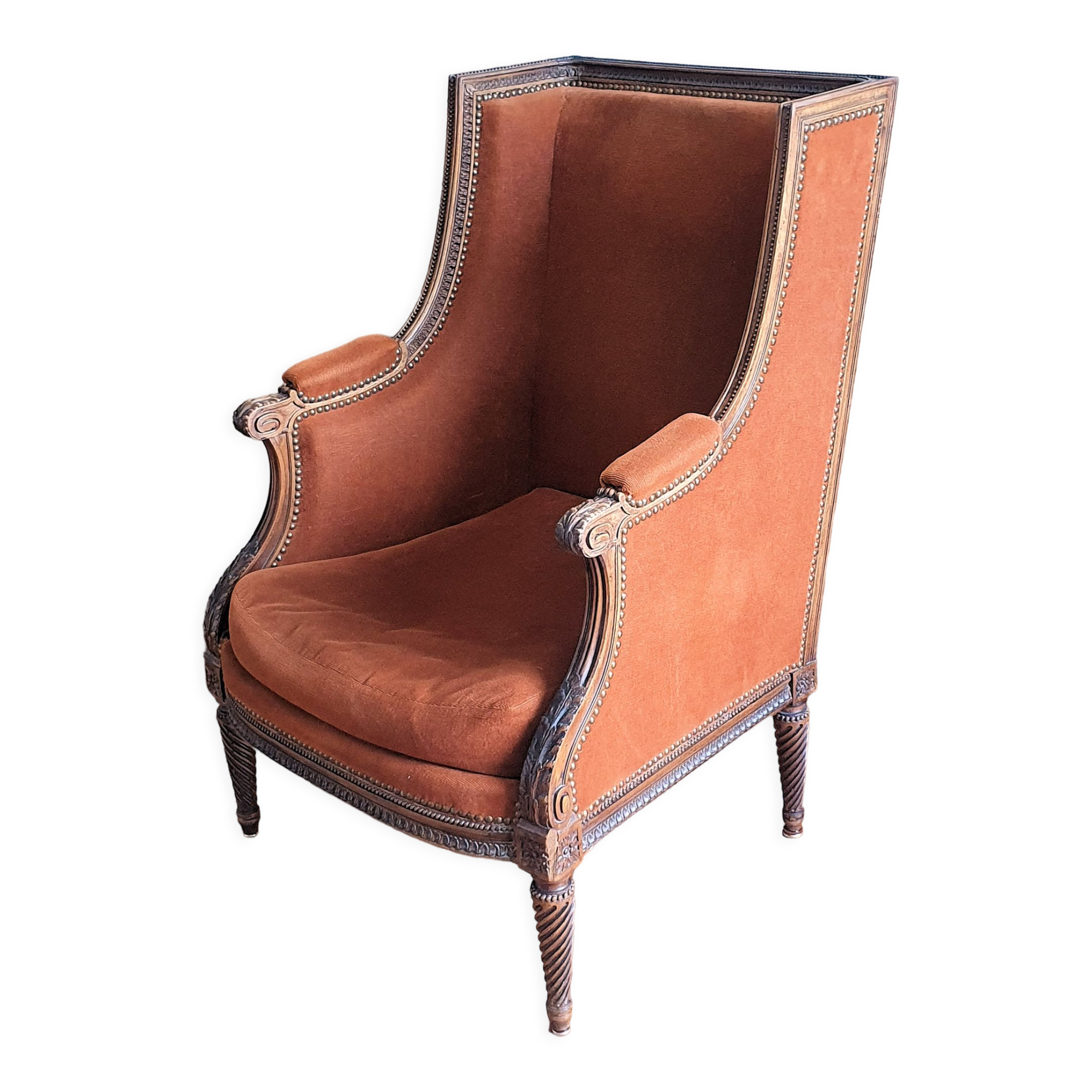 Eared shepherdess armchair