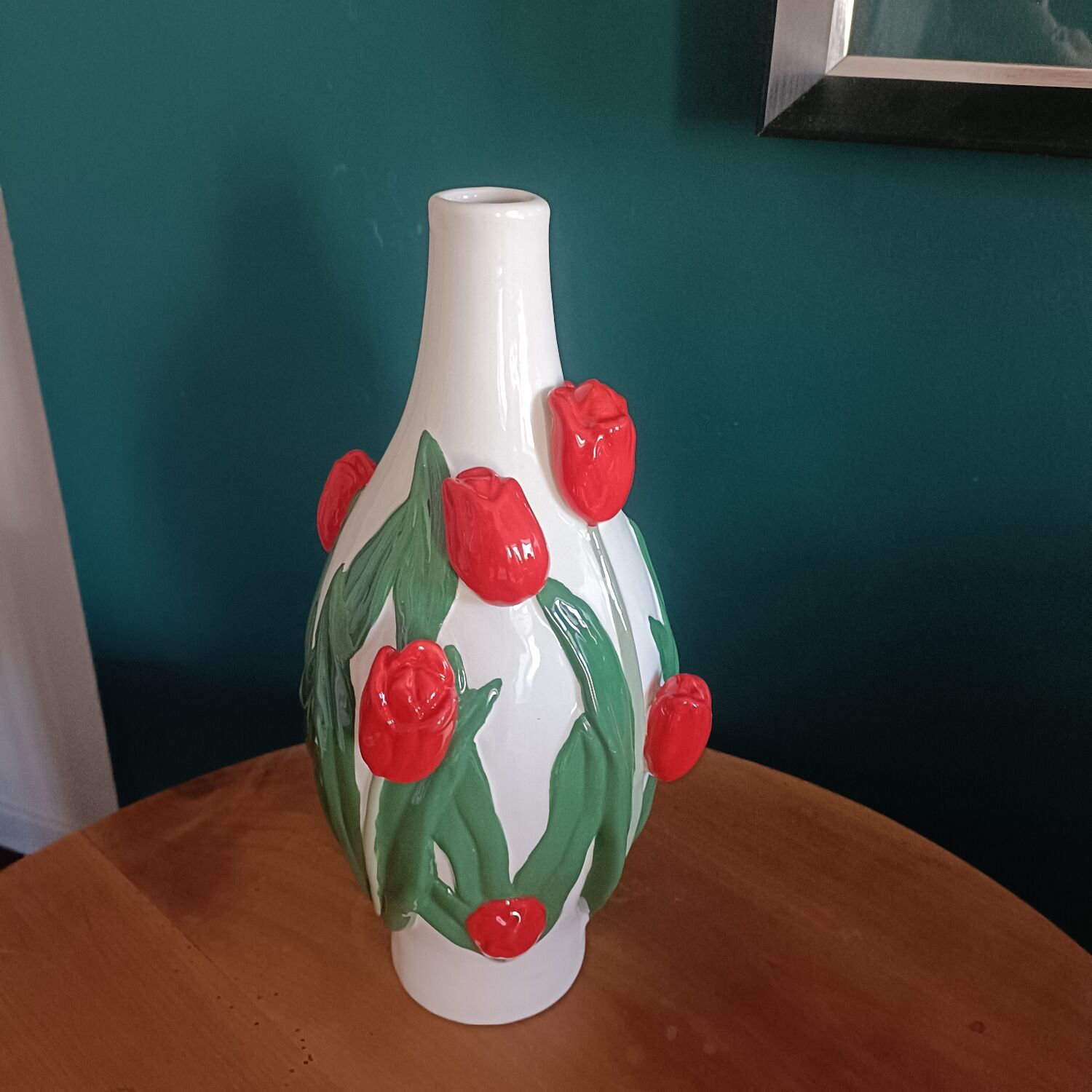 Vintage Dutch tulip vase