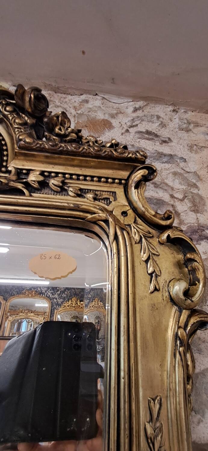 19th century mirror 85 x 62