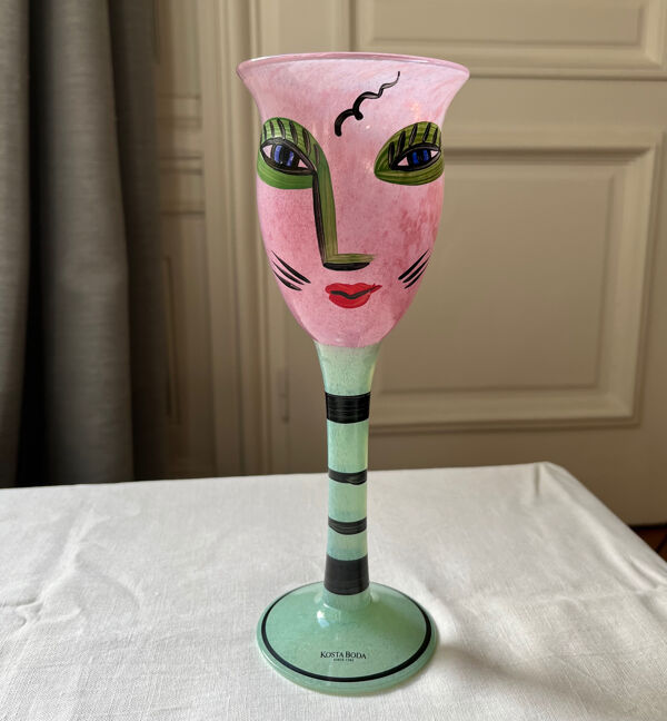 Kosta Boda – Ulrica Hydman Vallien – “Open Minds” – Verre soufflé peint
