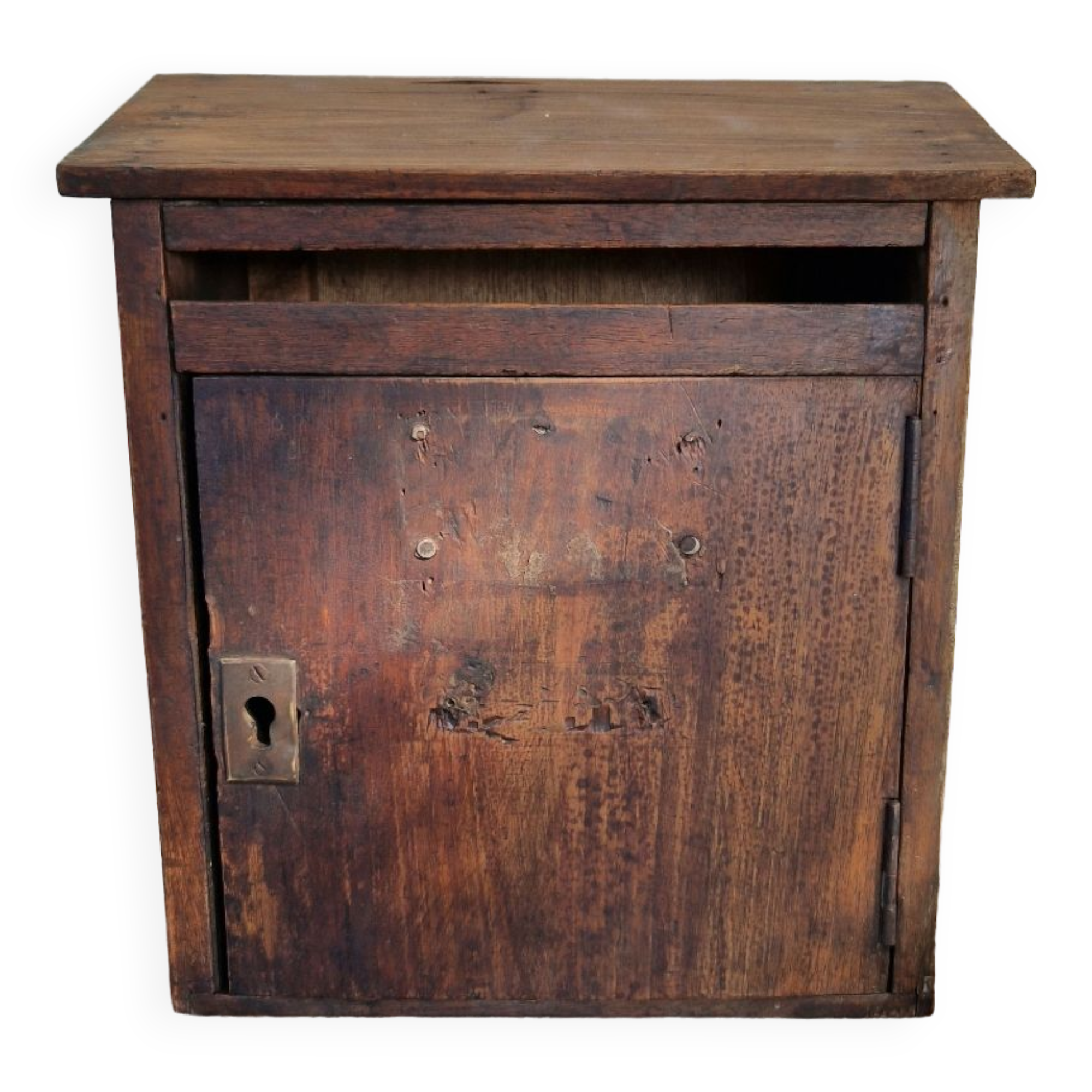 Letter box