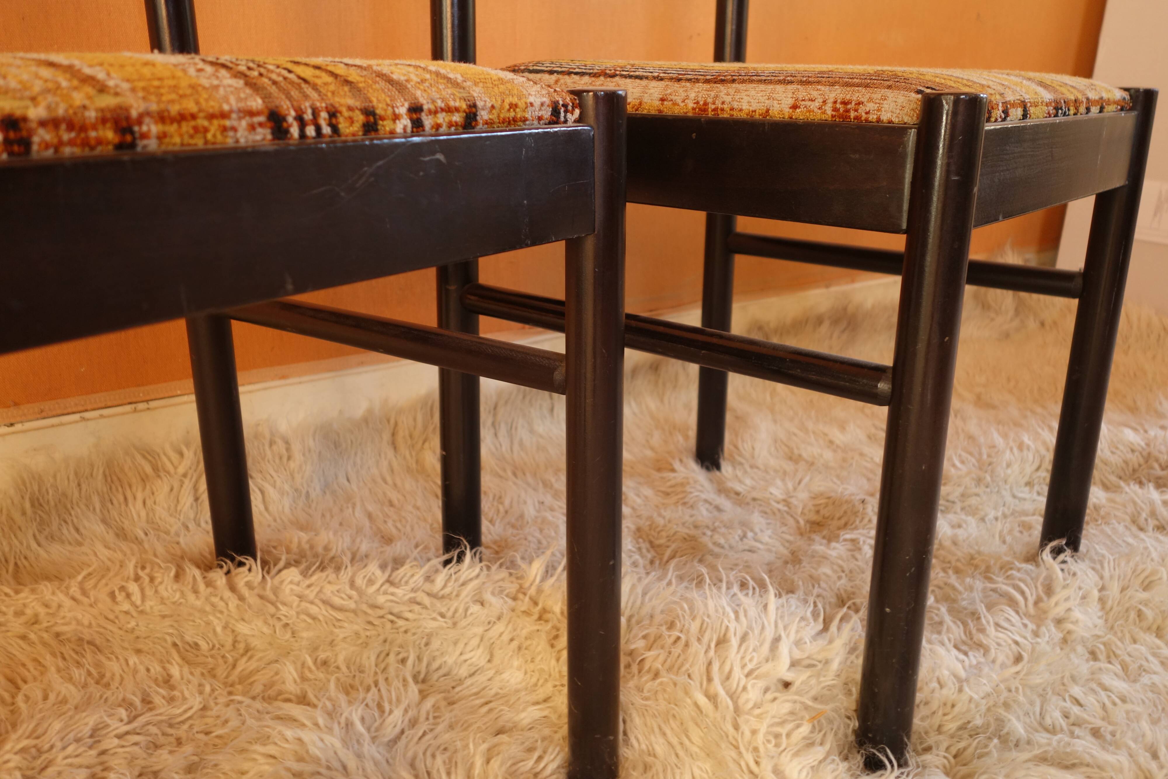 Vintage modernist chairs from the 50s -