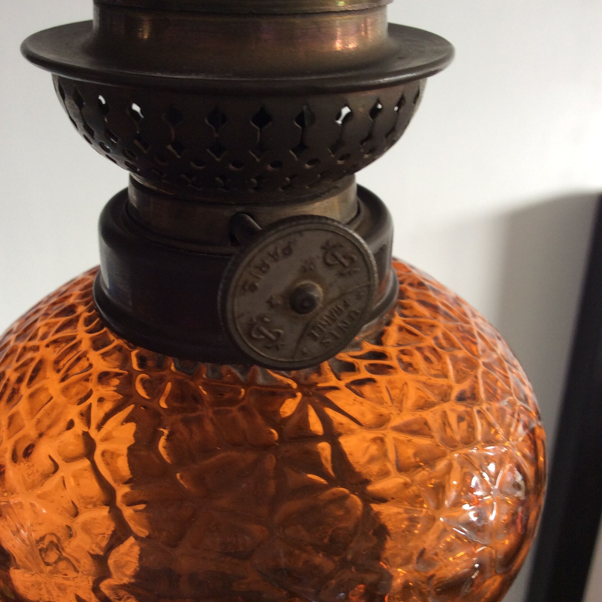 Kerosene lamp United France Paris in copper and glass