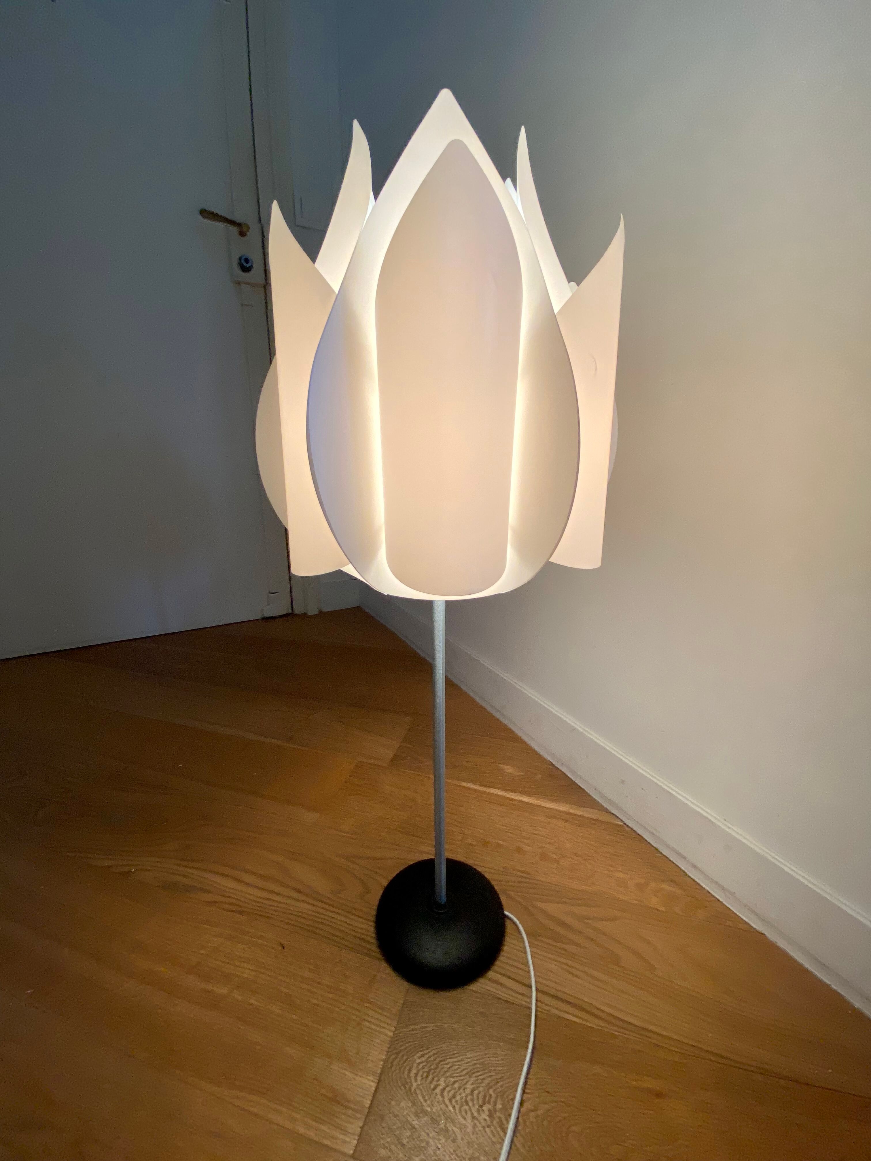 Lamp Tulip Knappa Tulpan design Brylle & Jacobsen