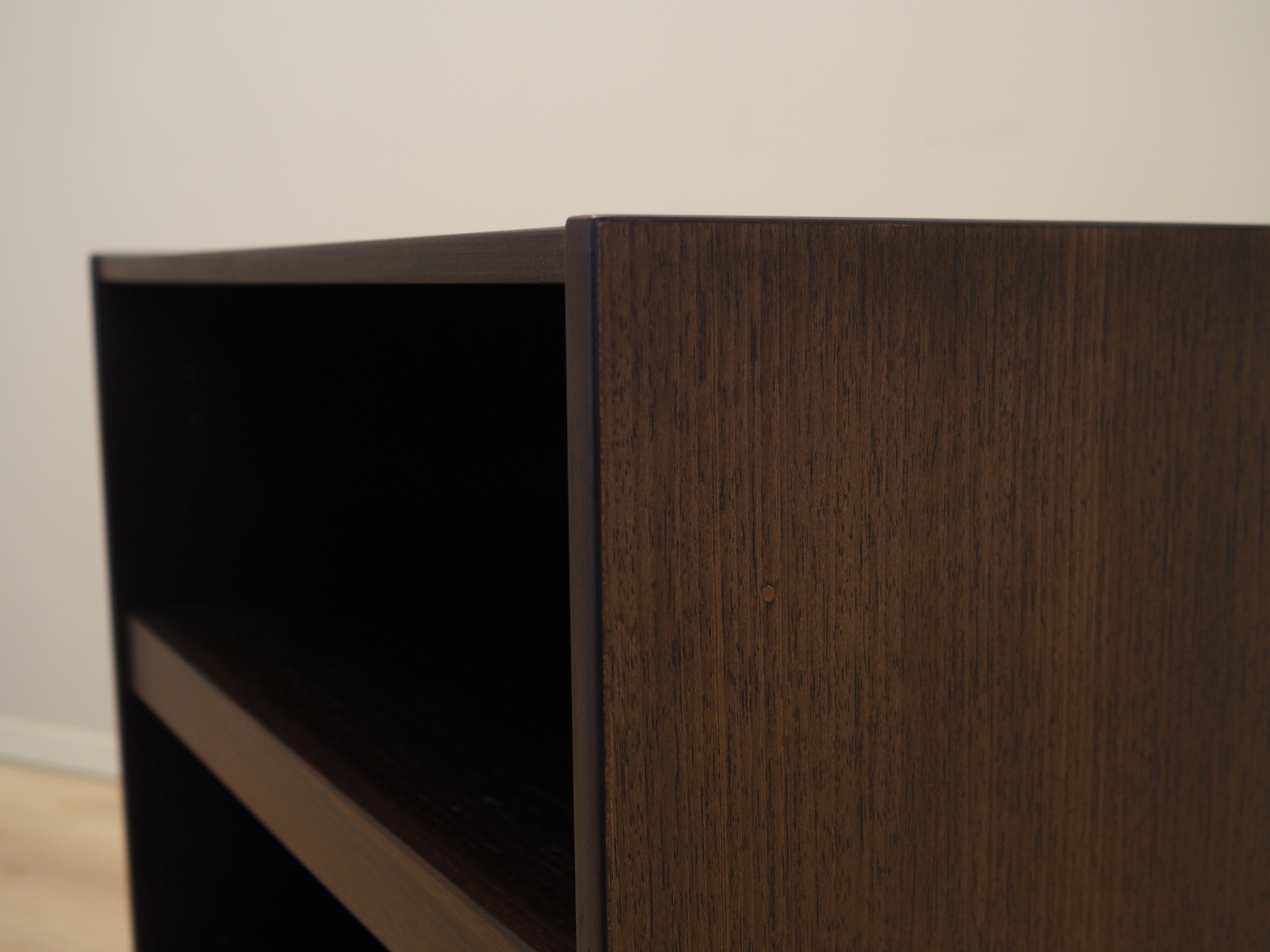 Bibliothèque en chêne, design danois, années 1990, production: Danemark