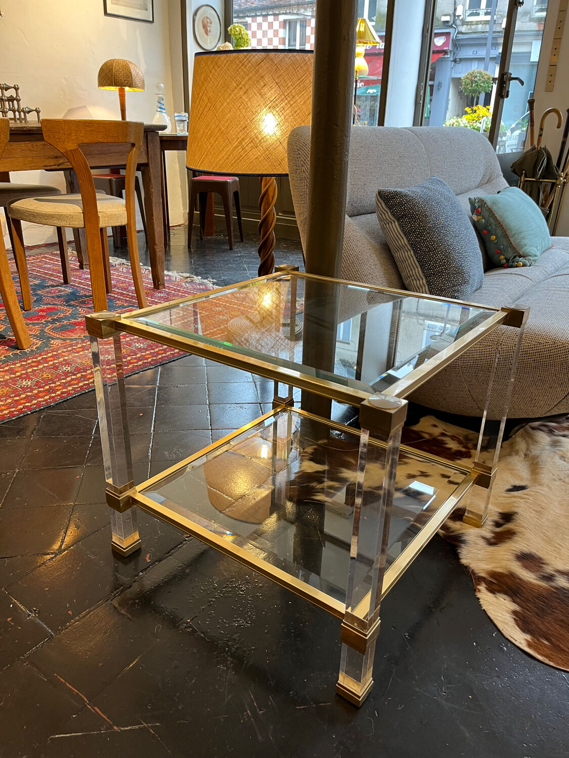 Bout de canape  plexiglas et verre 1960