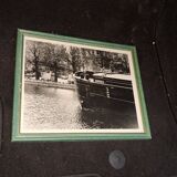 Photo art table of a barge on the Canal Saint Martin in Paris.