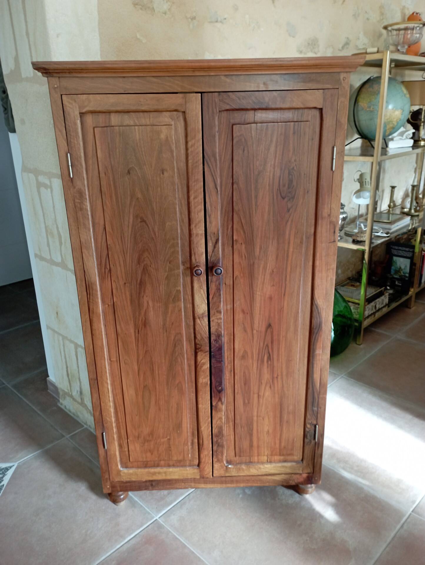 Small pine cabinet