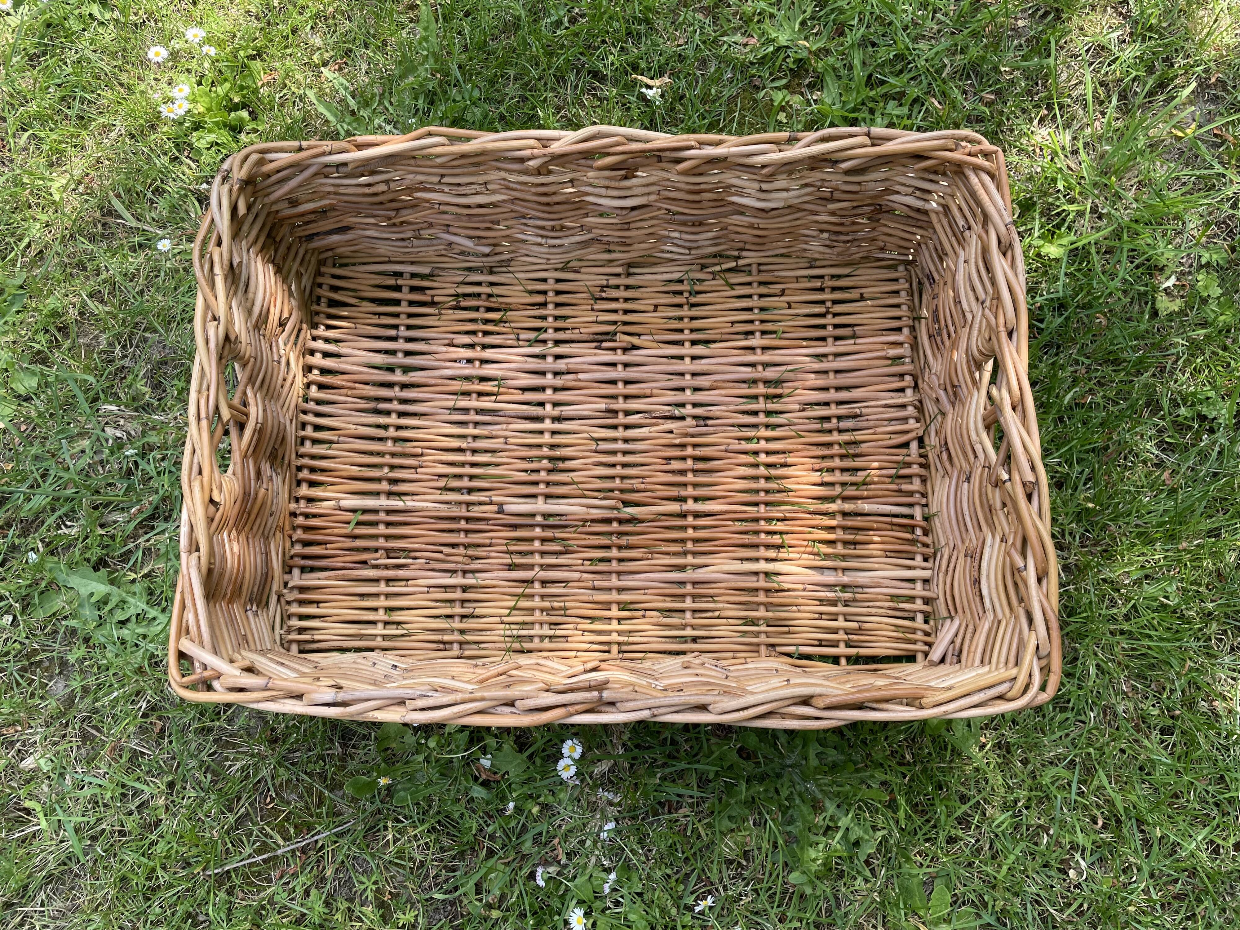 Rattan basket 62 x 46