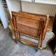 Table pliante en bois imitant le bambou