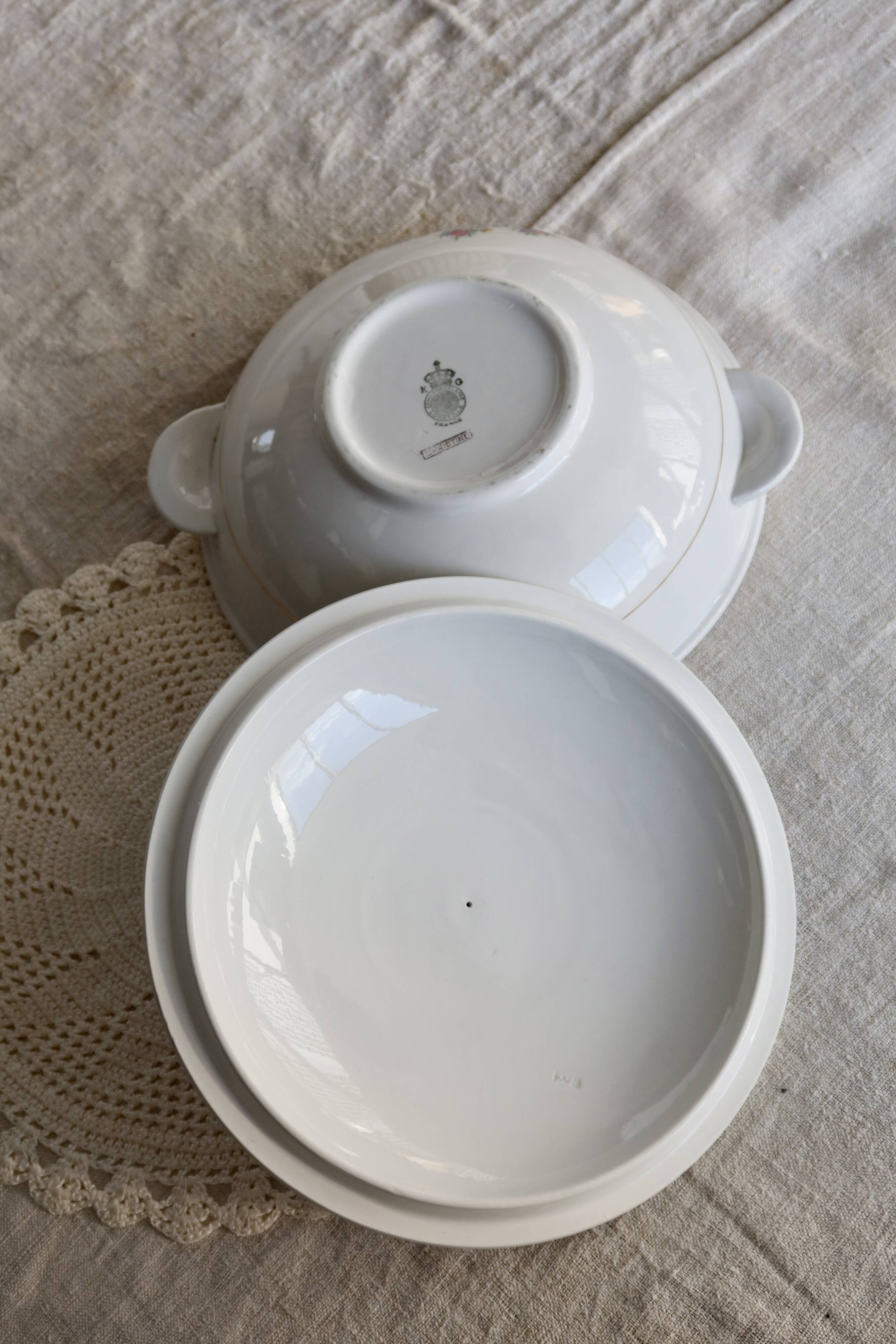 Vintage earthenware soup tureen Lunéville - Model Christine - Floral decoration