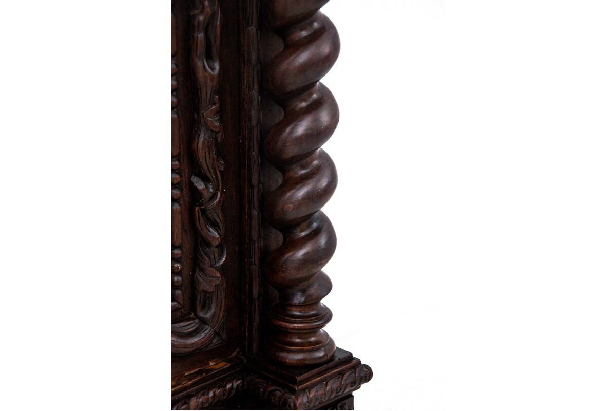 Armoire de chasse, France, vers 1890.