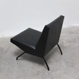 Pair of 'Visiteur' easy chairs by Pierre Guariche for Meurop, 1961