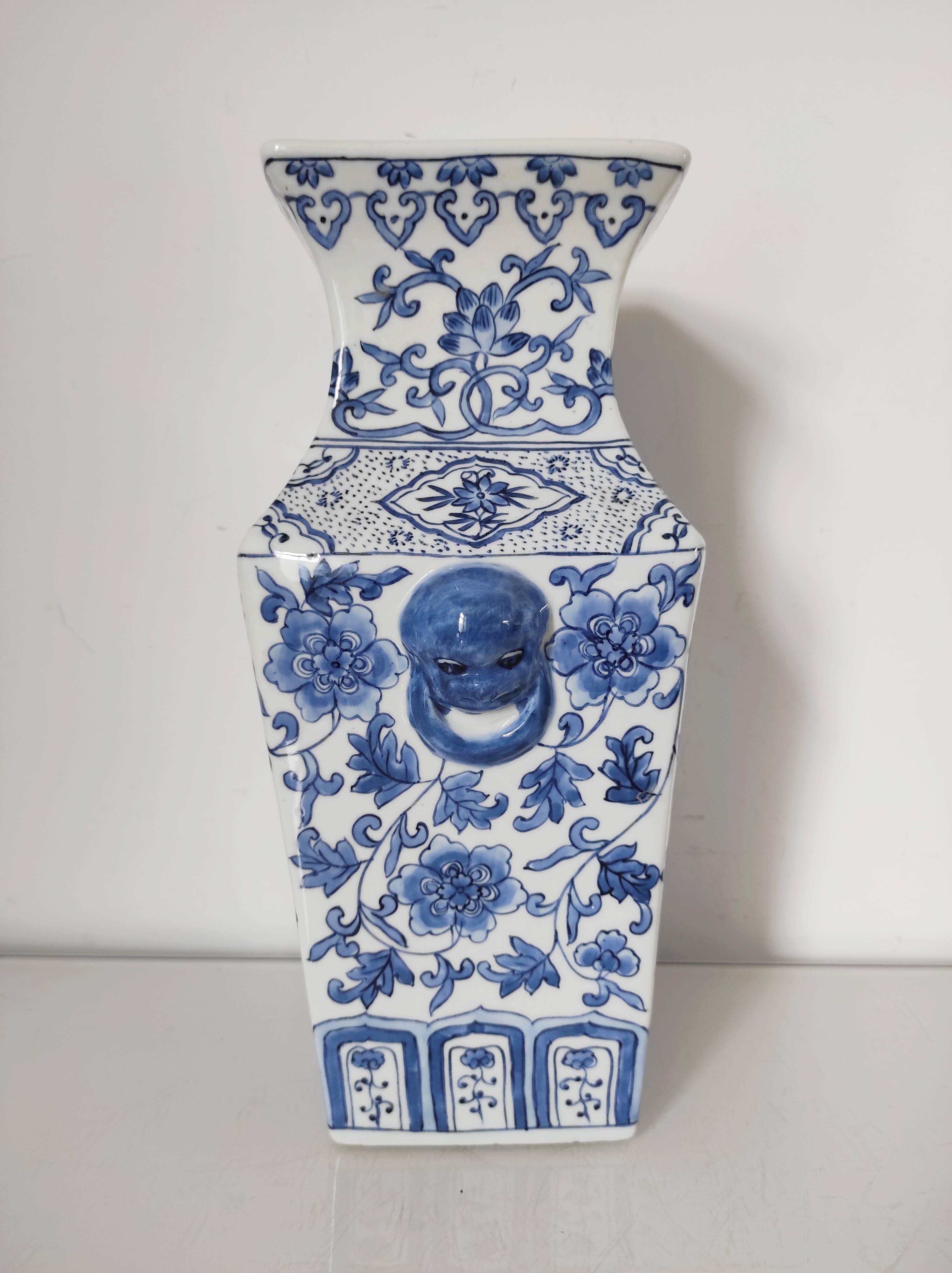 Recent hand-painted Chinese vase