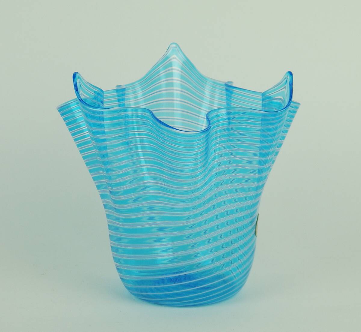 “Handkerchief” vase in Murano glass