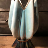Pair of vases in iridescent ceramic shape flower