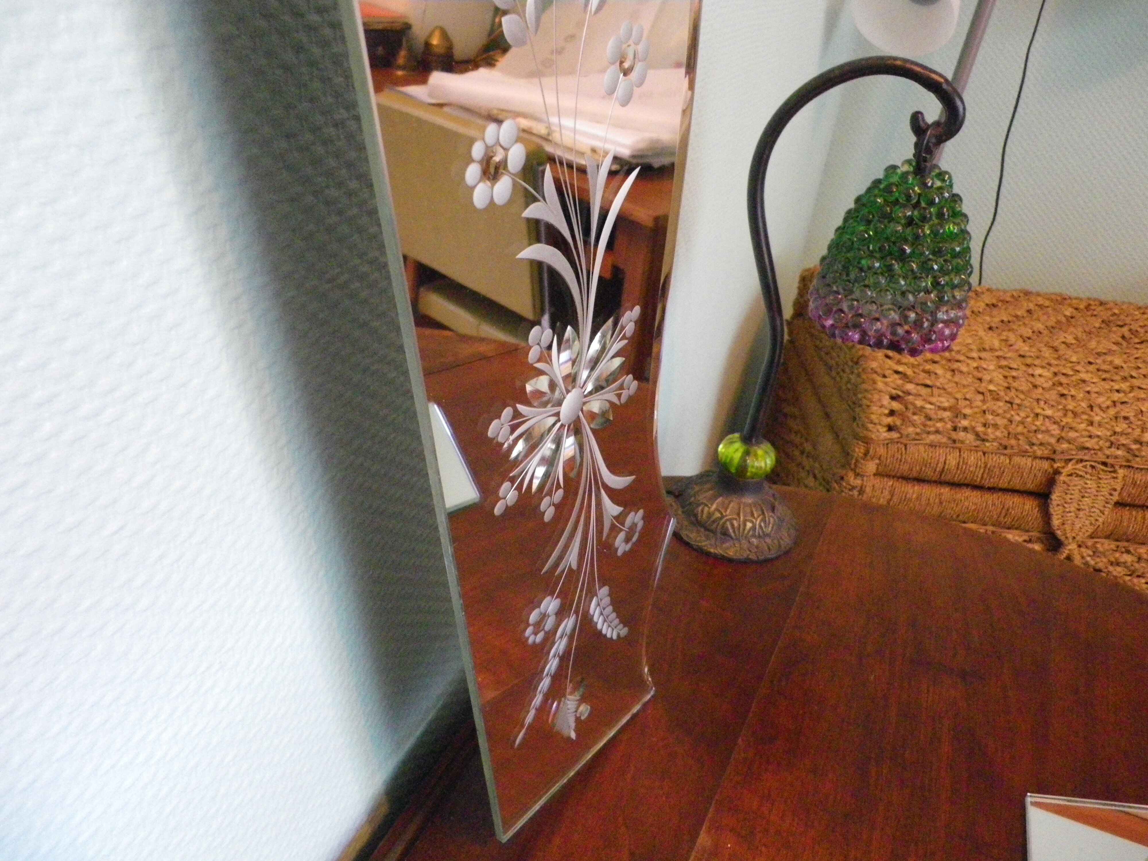 Double Venetian mirror, asymmetrical, beveled