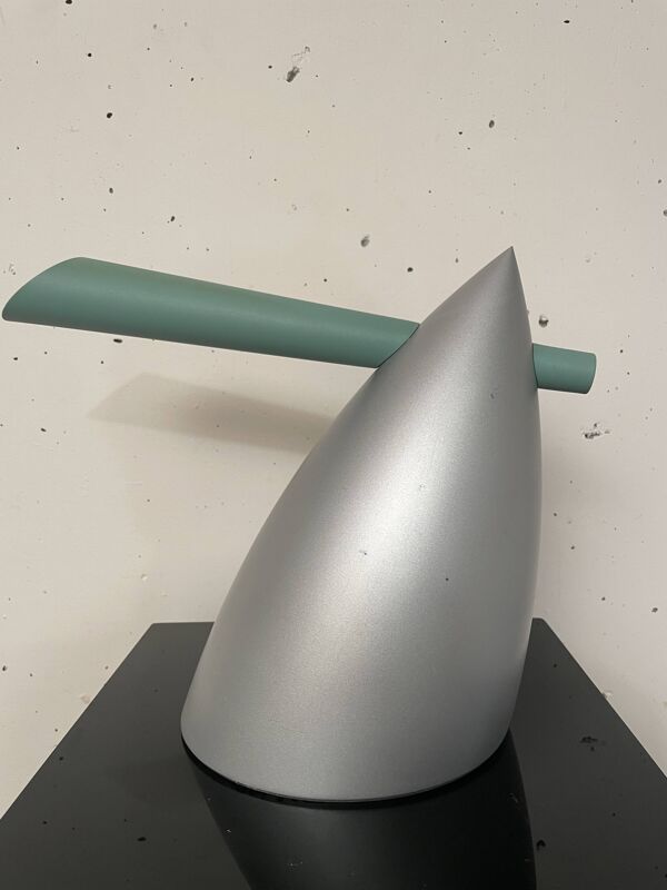 Bouilloire Hot Bertaa, Philippe Starck, Alessi