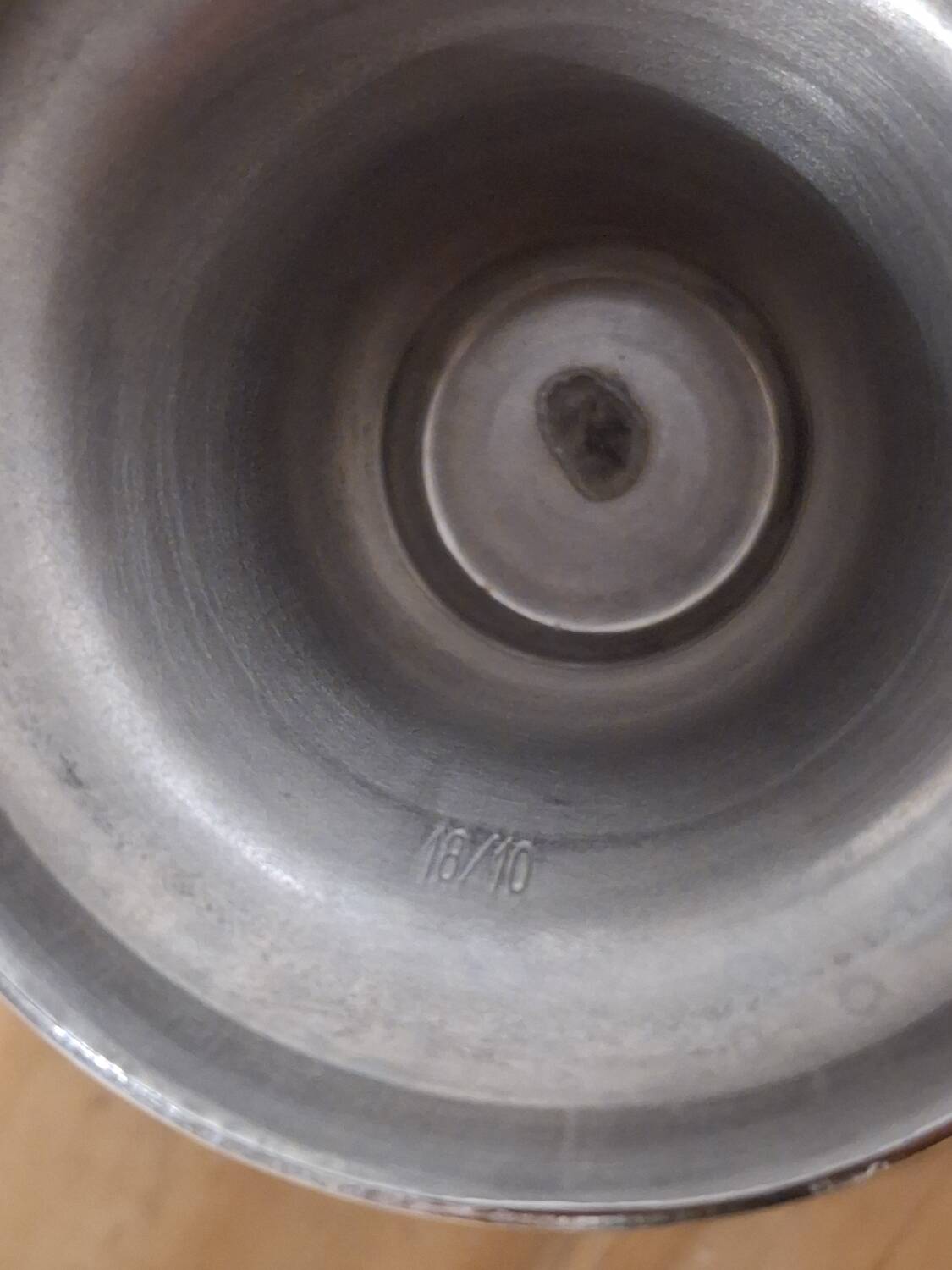 Vintage ice cream bowls in 18/10 stainless steel