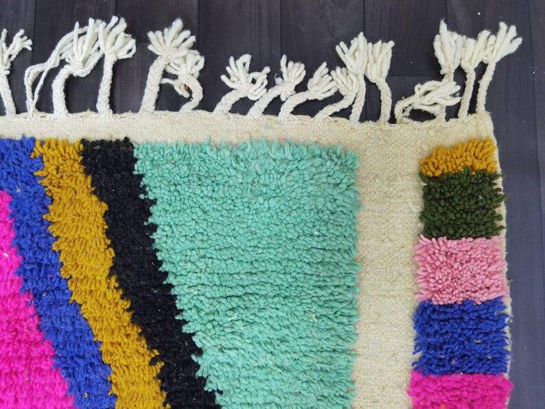 Moroccan Berber rug 250cm x 150cm
