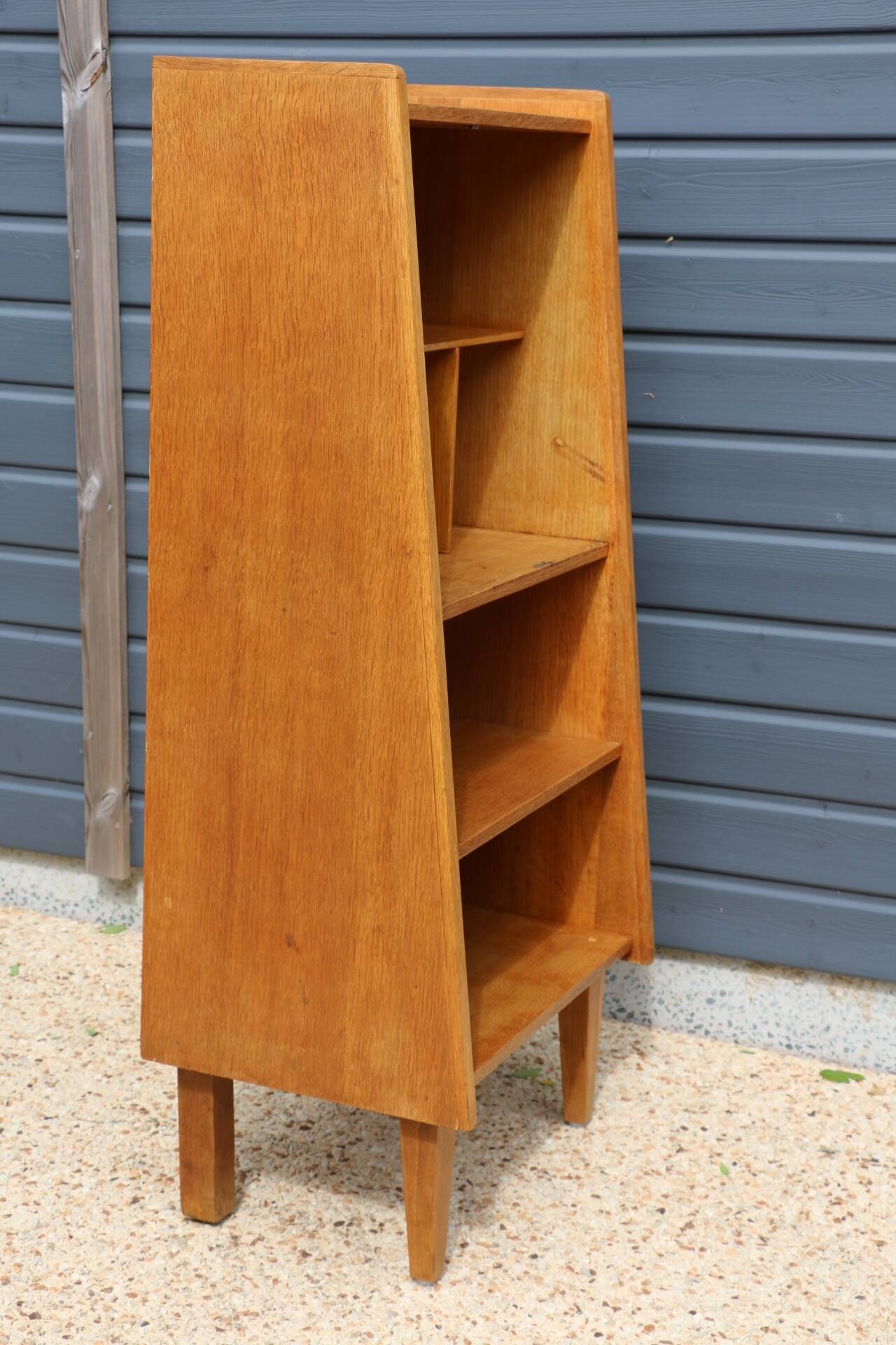 Meuble bibliothèque niches 1950