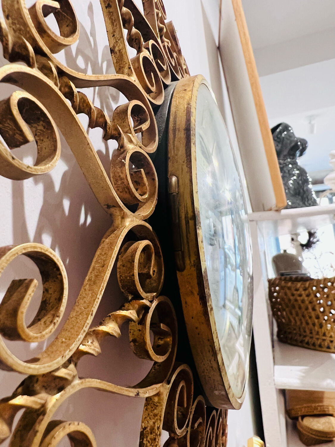 Vintage kiplé sun clock