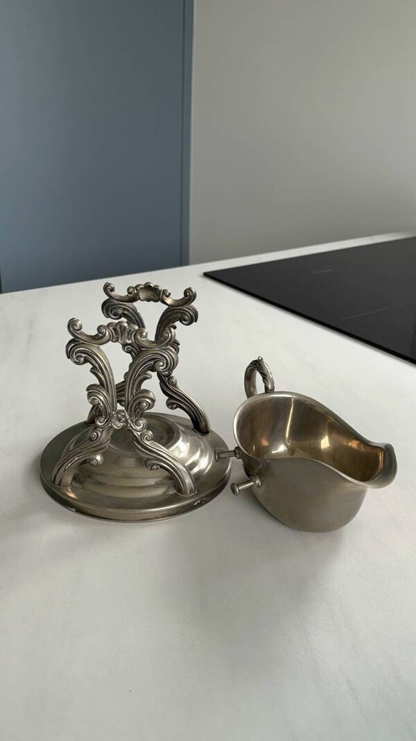 Saucière royale en métal argenté – style baroque chic