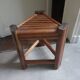 Tabouret en rotin brûlé années 60