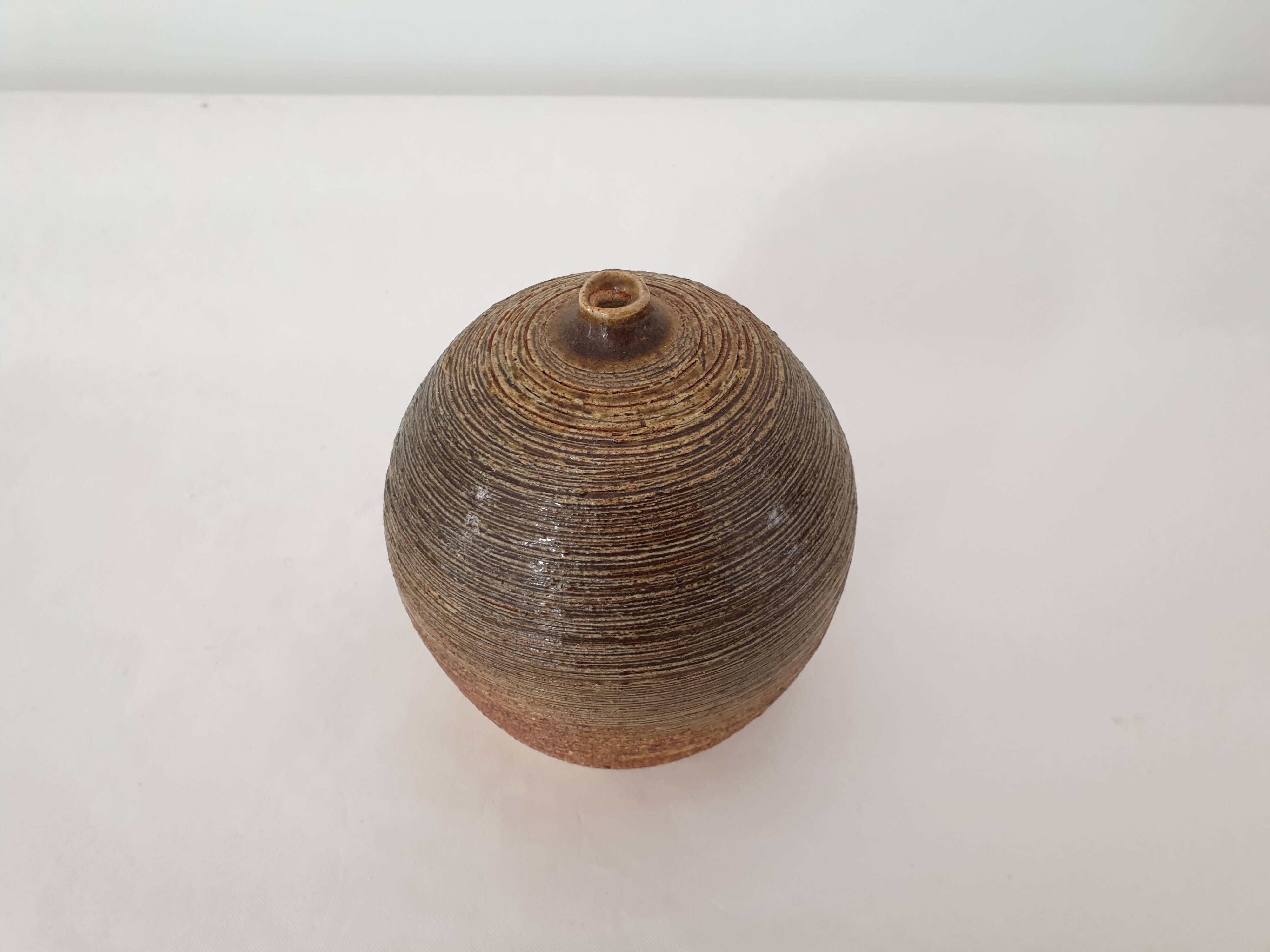 Ceramic soliflore vase in the shape of a ball signed GH GII (Signature to be identified)